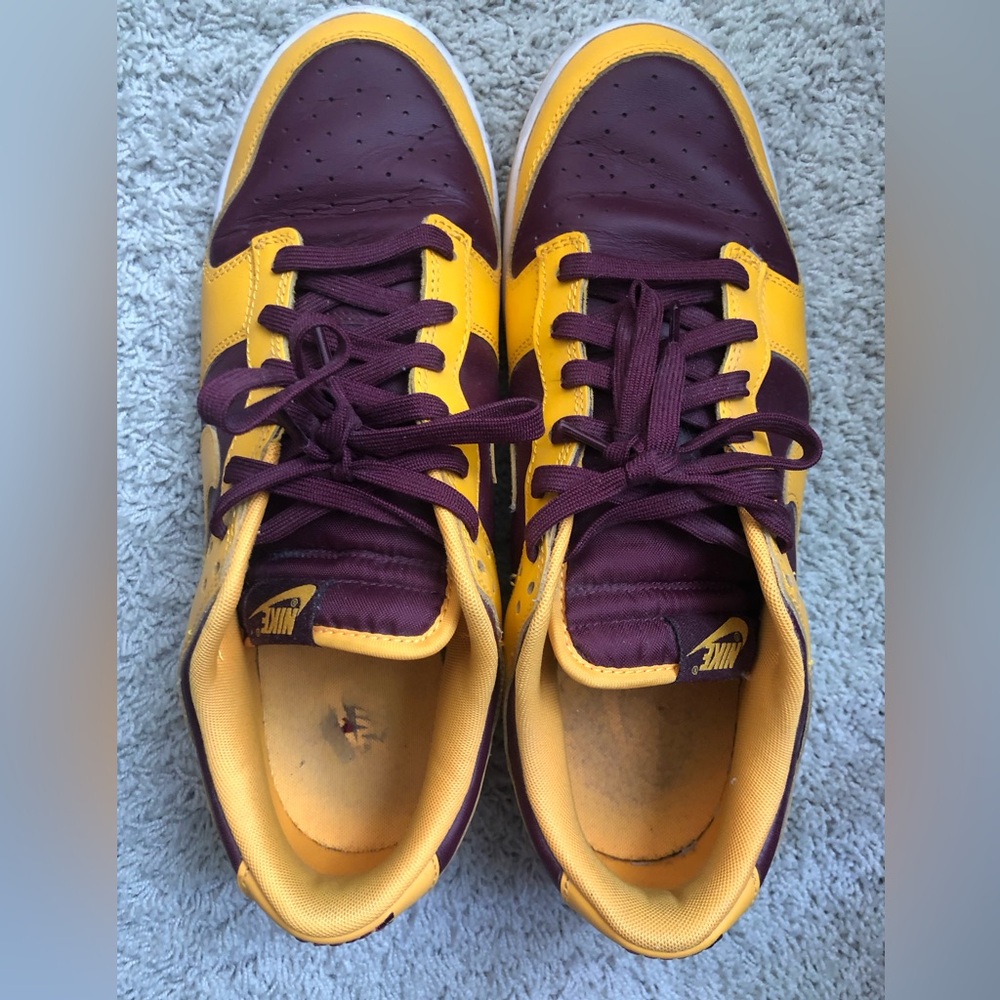 Arizona State Nike Dunks. Men’s Low-Top Sneakers in Maroon and Yellow